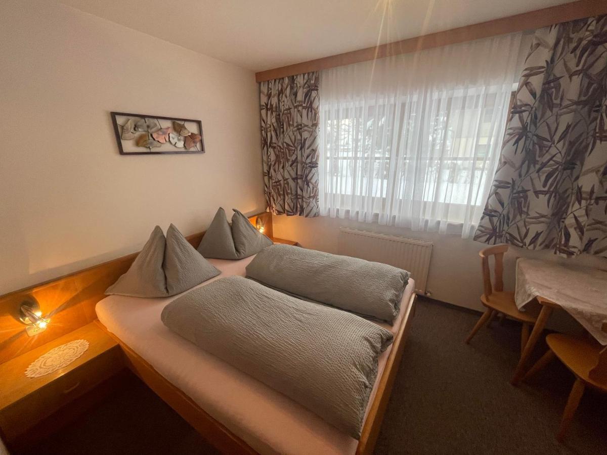 Gaestehaus Glaagut - Familie Hain Villa Hochfilzen Exteriör bild