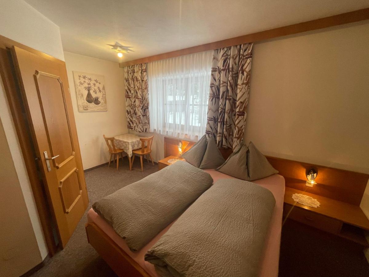 Gaestehaus Glaagut - Familie Hain Villa Hochfilzen Exteriör bild