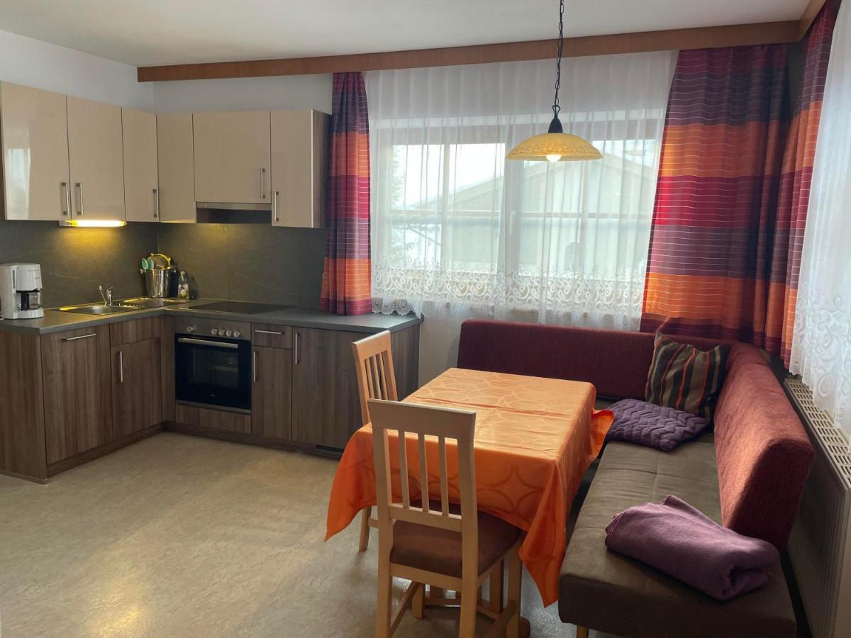 Gaestehaus Glaagut - Familie Hain Villa Hochfilzen Exteriör bild